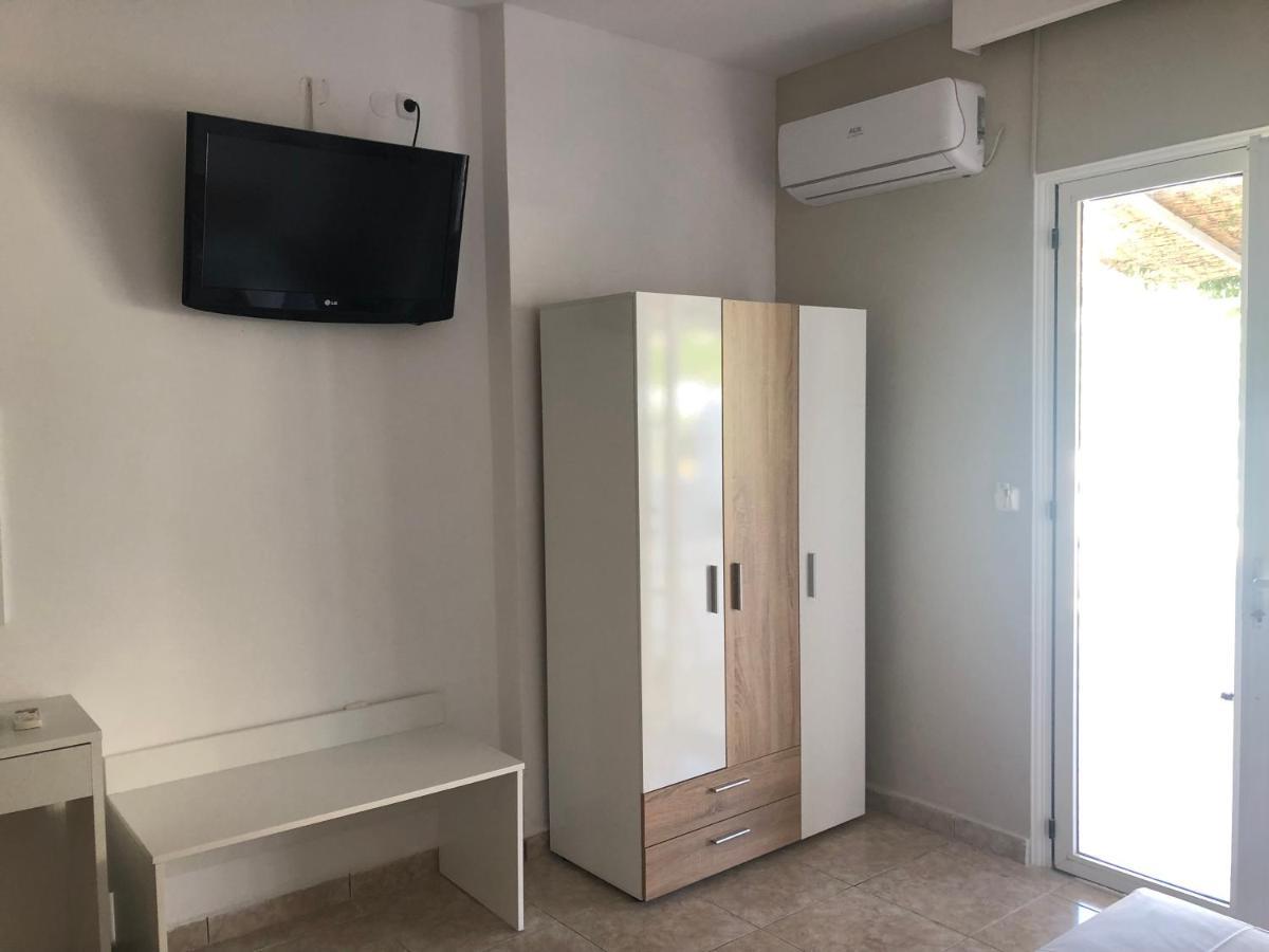 Sotiris Rooms Фаліракі Екстер'єр фото